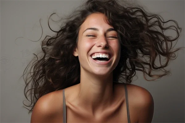 西安鼎秀齿科口腔门诊部上班时间及价格一览，了解牙科服务更方便！