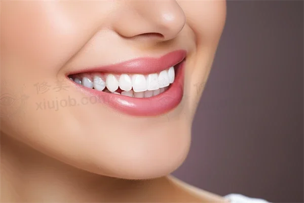 广西牙科医院排名前十：柳州艾美口腔门诊部牙齿矫正项目质量杰出，值得信赖