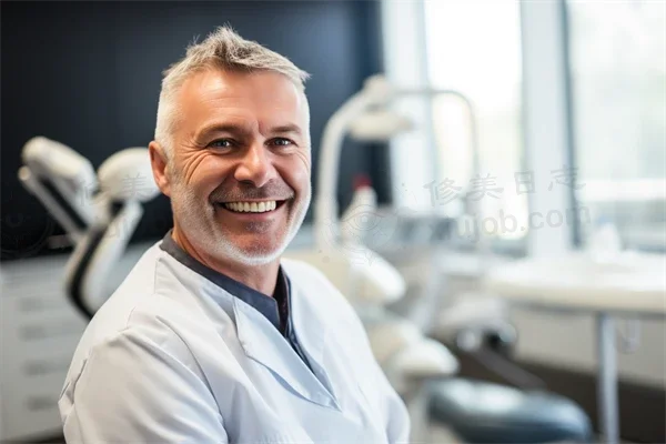 郑州牙科医院排名前十，固乐口腔牙齿美白项目杰出出众，值得信赖的选择！