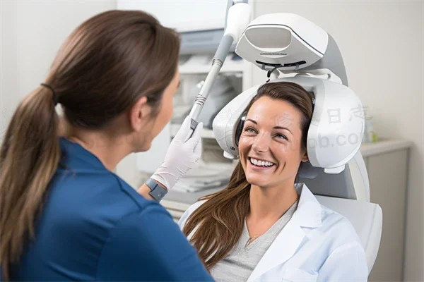 贵港华厦眼科医院全新版近视手术价格详解:白内障多焦点人工晶体价格23442元起