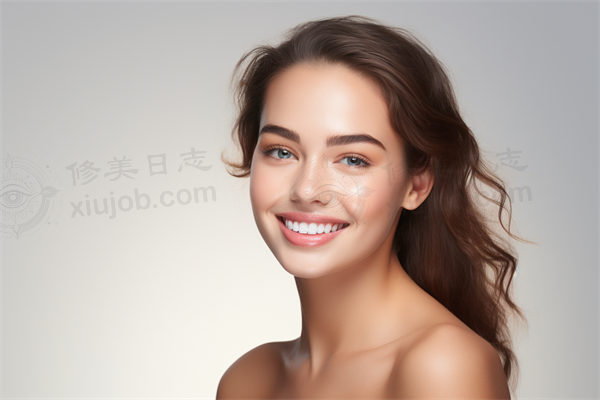 珠海平安恢复医院整形美容中心推出无痕祛眼袋优惠，原价5000元起现仅需3500元起，助您轻松摆脱眼袋烦恼！