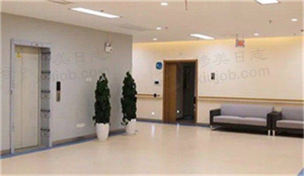 汕头康视眼科医院大厅