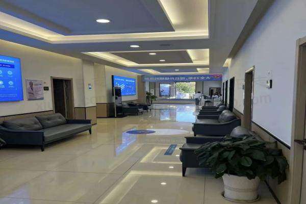 三、苏治华医生在眼科领域技术特长