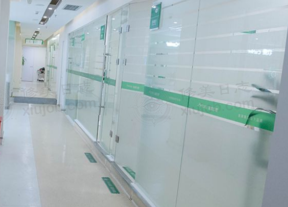 深圳美莱口腔门诊部，仅69元微创拔除松动牙，重拾健康口腔！