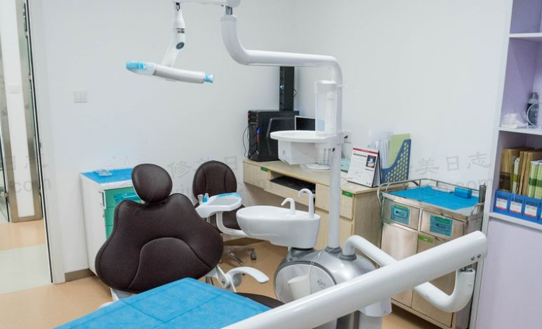 我被牙齿问题折磨多年，美来口腔让我重享美食绽放笑容！ 