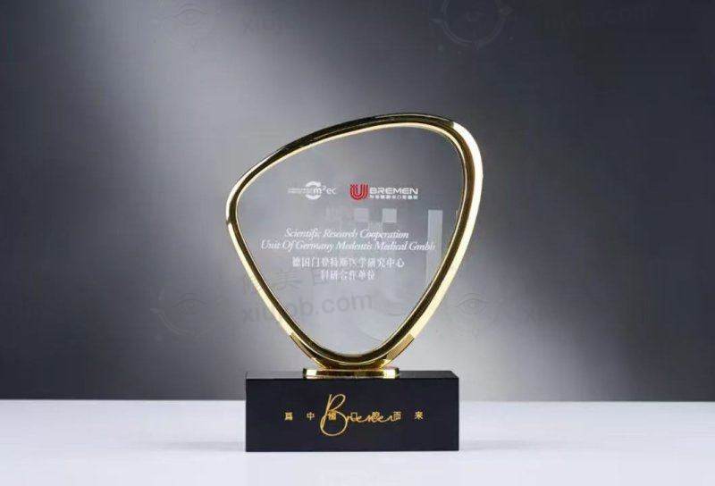 成都布莱梅联合口腔医院种植牙价格贵吗？8000元起性价比高