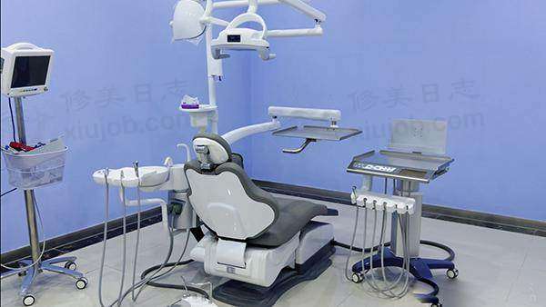 都江堰华艺口腔诊室