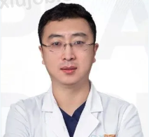 刘成
